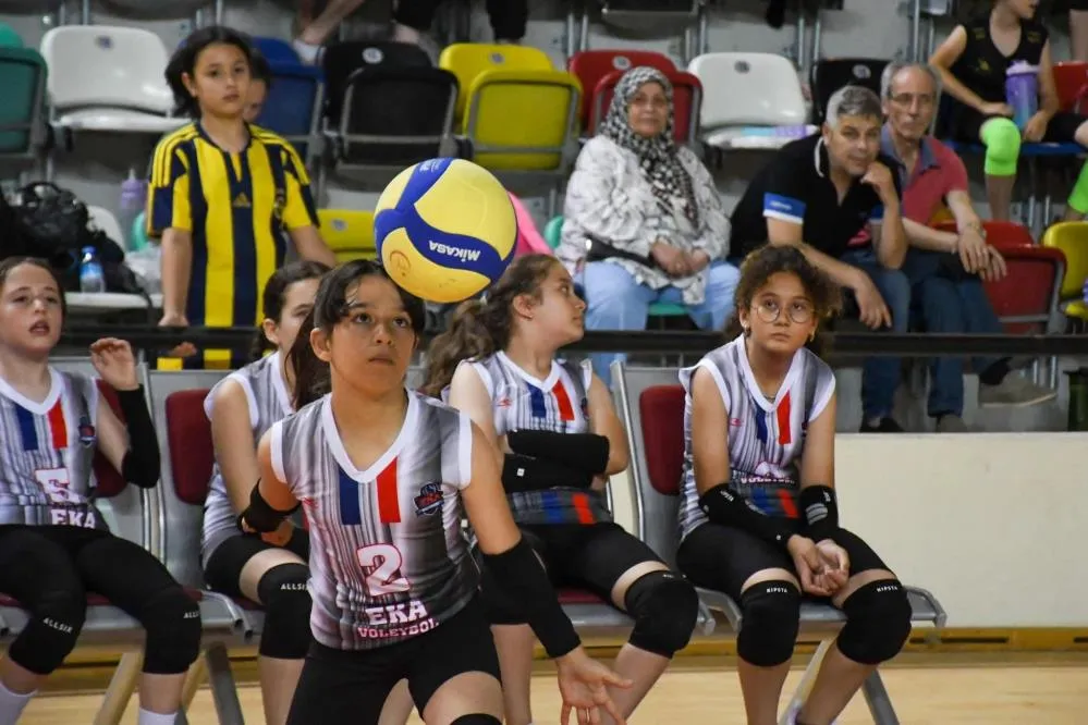 BALIKESİR, SPORA VE DOSTLUĞA EV SAHİPLİĞİ YAPTI   