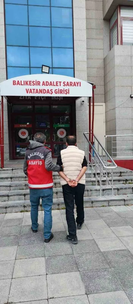 Balıkesir’de altın hırsızı polisten kaçamadı