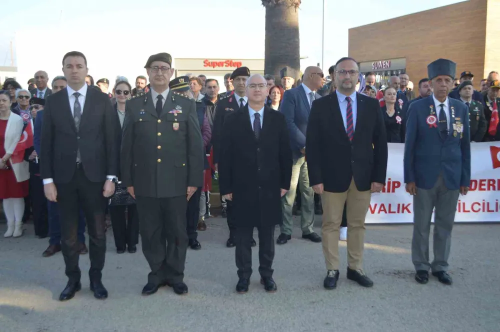 Ayvalık’ta Çanakkale Destanı’nın 110. yıldönümü coşkuyla kutlandı