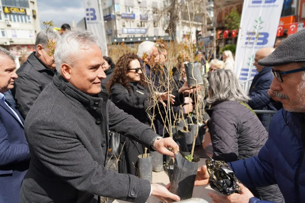 Edremit Belediyesi’nden Orman Haftası’nda ücretsiz fidan dağıtımı