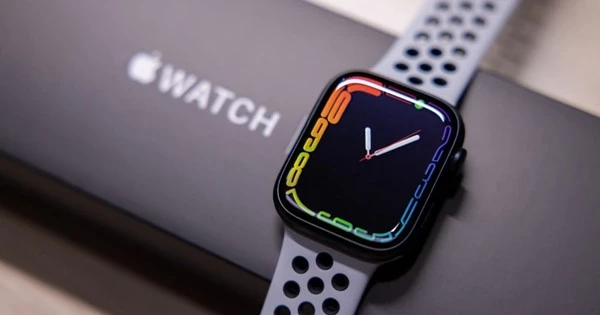 Apple, Sahte Apple Watch aksesuarlarına karşı uyardı