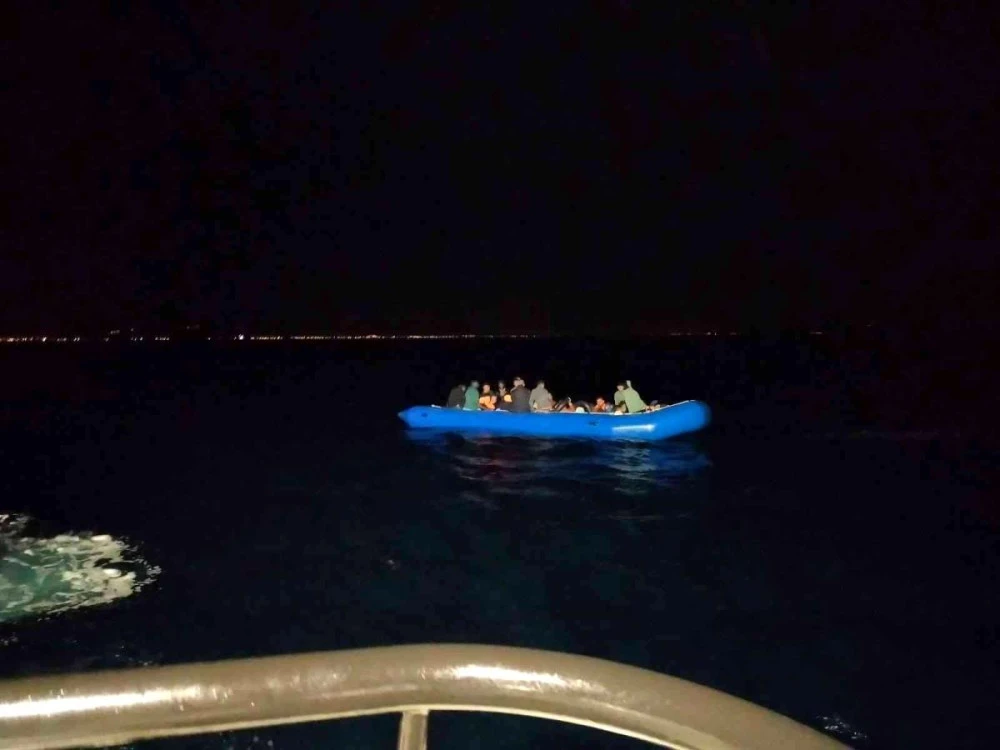 Balıkesir: Ayvalık açıklarında 72 düzensiz göçmen kurtarıldı