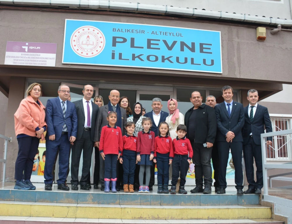 Plevne İlkokulu’nda Kütüphane Açılışı Yapıldı